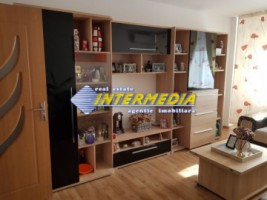 4-camere-decomandat-cetate-etaj-1-mobilat